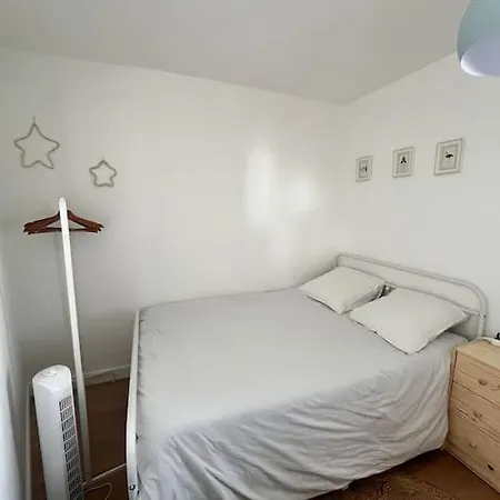 Сasa de vacaciones Maison A 200m De La Et Au Coeur De La Station Lacanau