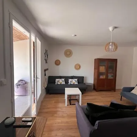 Maison A 200m De La Et Au Coeur De La Station Lacanau